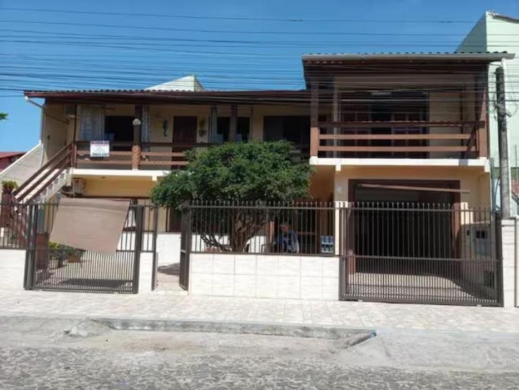 Alugo Quarto, Proximo A Praia Torres Exterior foto
